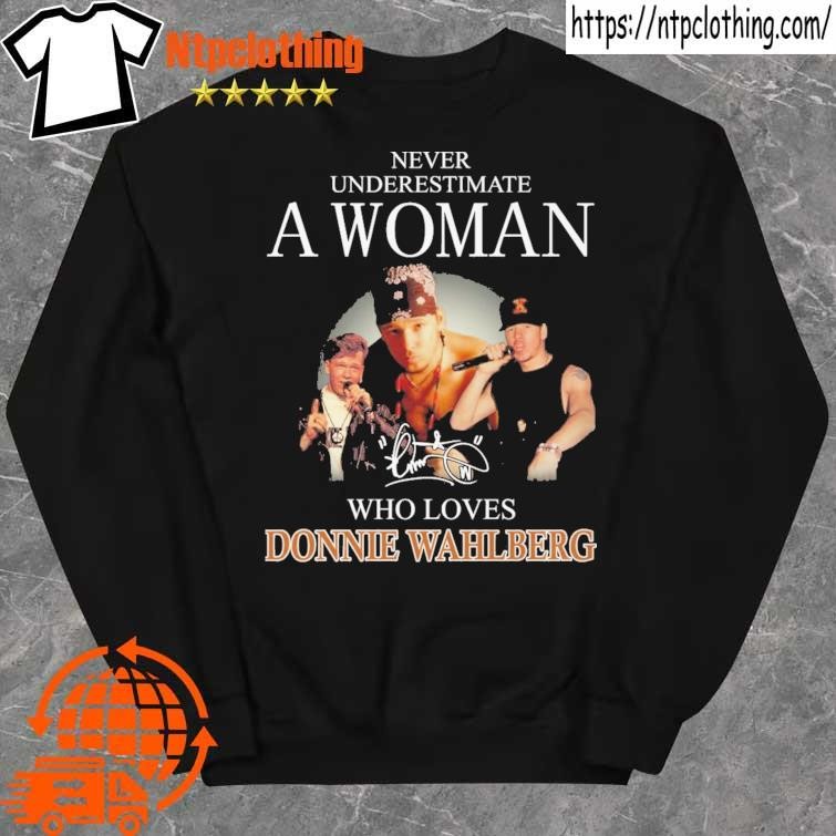 Never Underestimate A Woman Who Understands Baseball And Loves New York  Yankees Players 2023 Signatures shirt, hoodie, sweater, long sleeve and  tank top